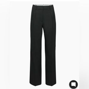 Aritzia The Effortless Pant
